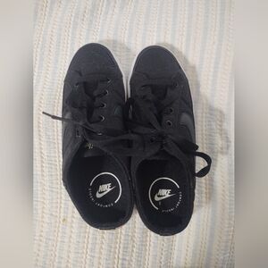 Nike Slip On Lace Up Shoes